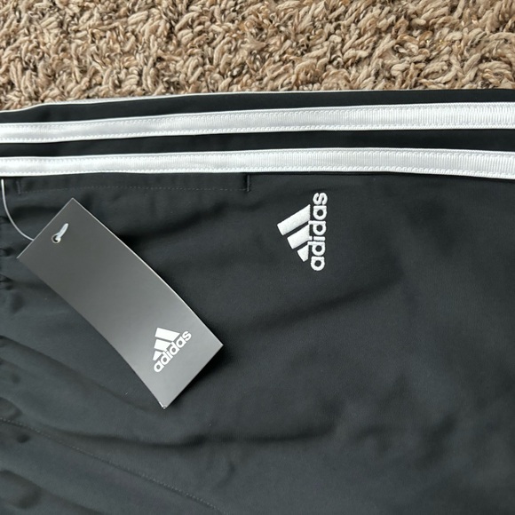 Adidas Joggers youth - Picture 2 of 7